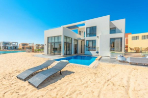 Long Island Gouna 5BR Tawila Beach House & Pool